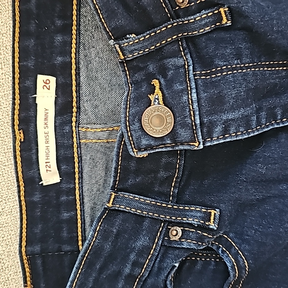 Levi 721, Jean, High Rise, Skinny, 26W - Picture 3 of 3